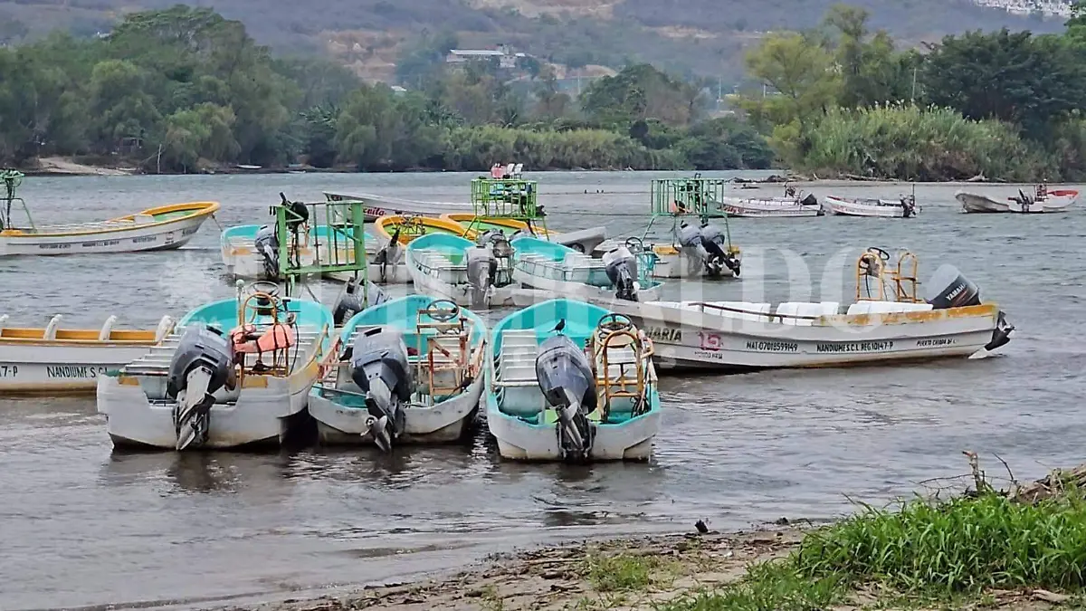 Lanchas Río Grijalva (2)